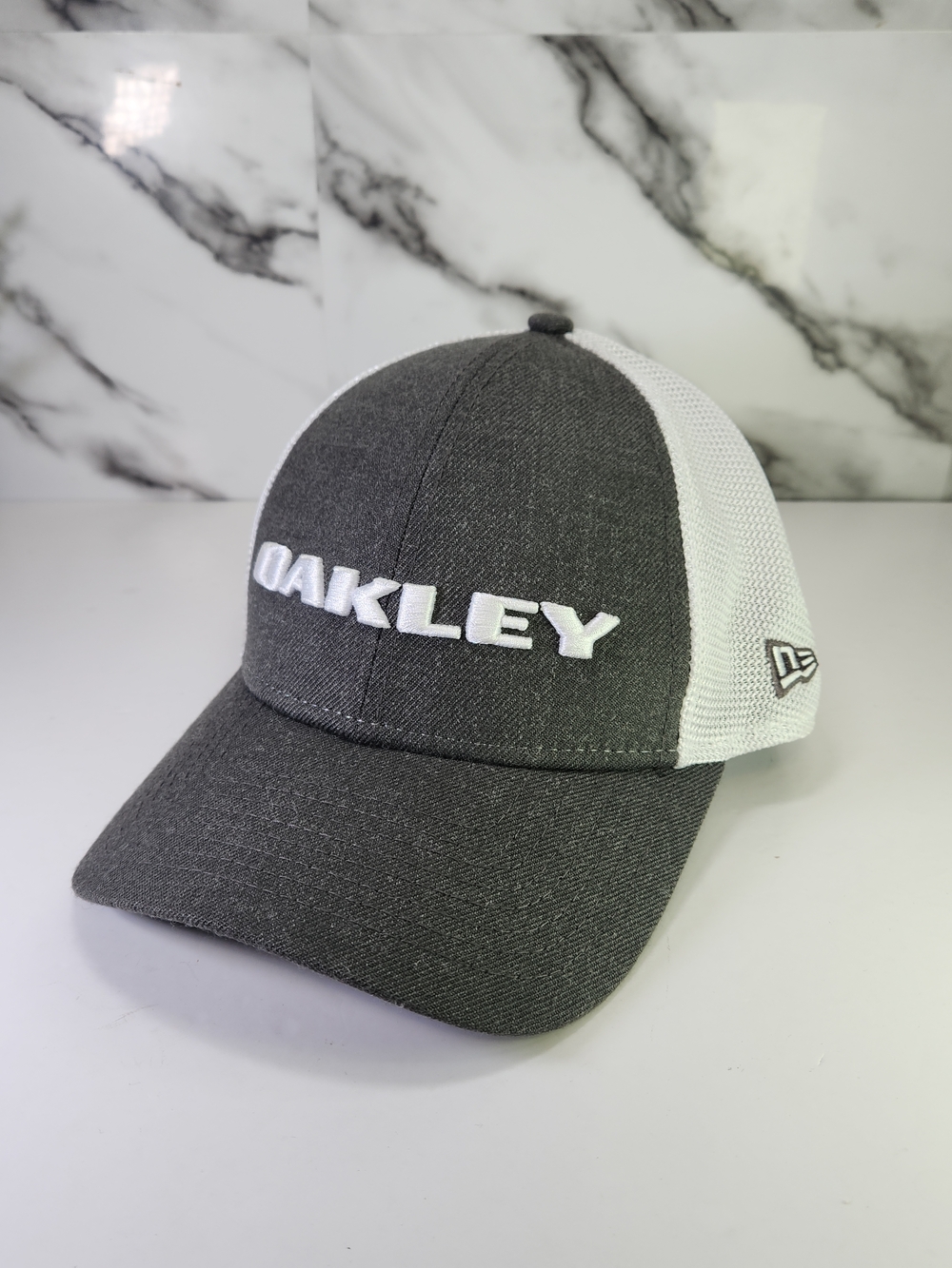 Oakley Cap. New Era Gray & White Mesh Trucker Hat. Adjustable